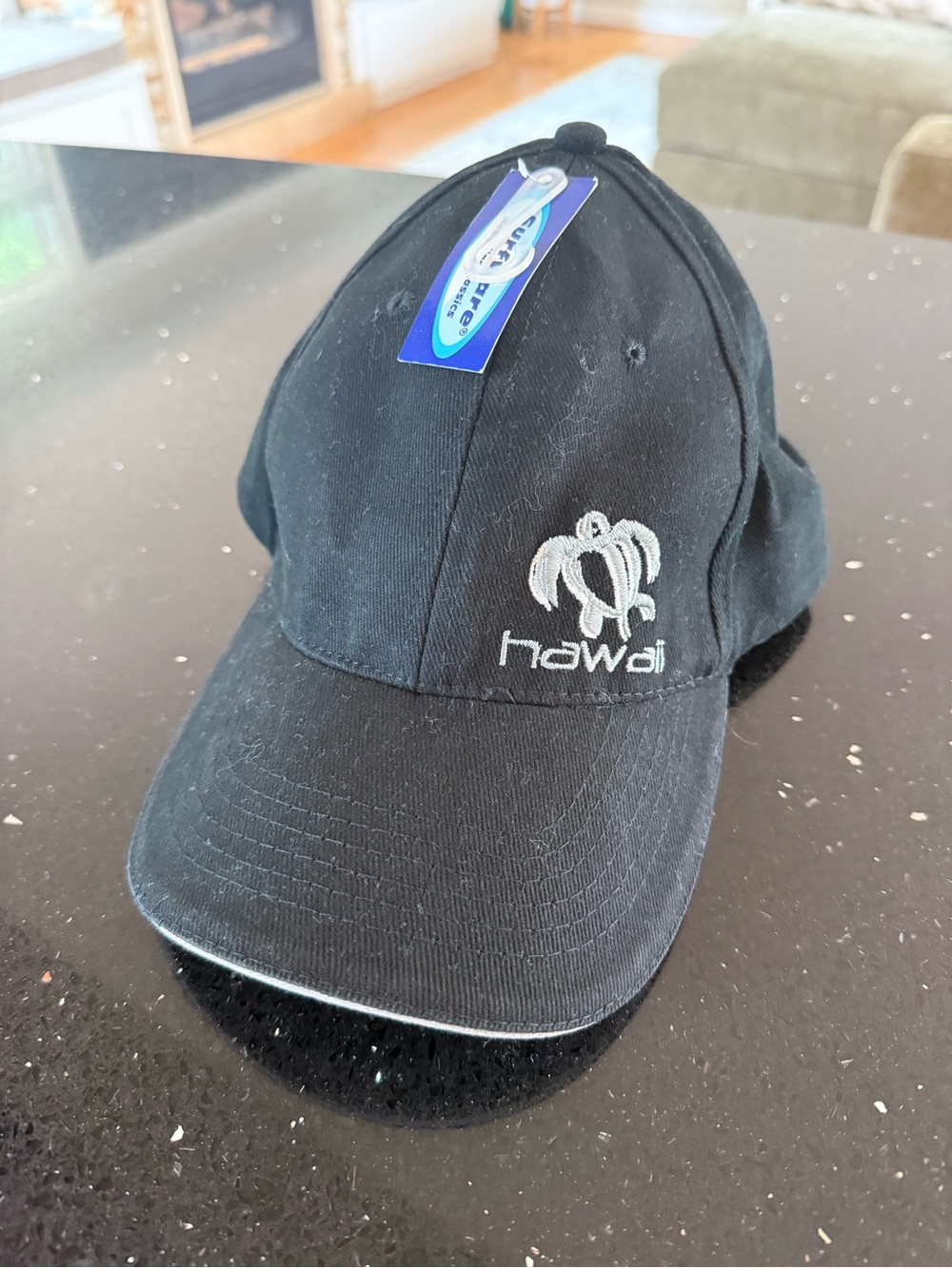 Hawaii Embroidered Turtle Baseball Hat- Black - Picture 3 of 5